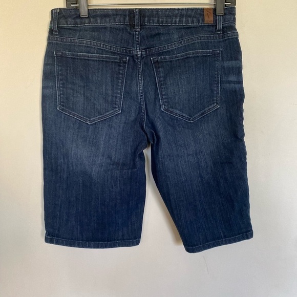 Simply vera Wang mid rise Bermuda size 2 shorts - Picture 2 of 5